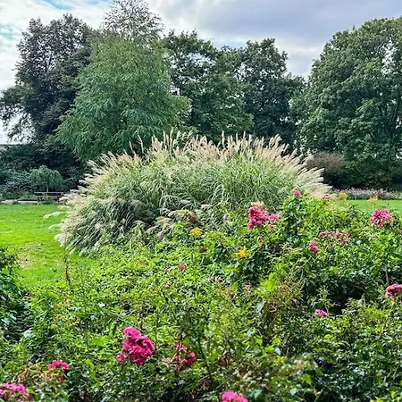 Neustadt Oase Am Park Bremen Exterior photo
